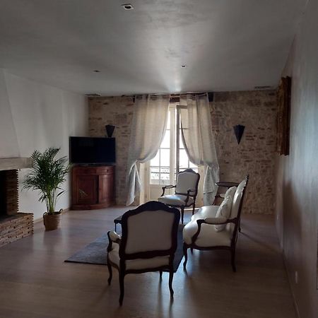 L'Appartement De La Maison Bleue Villeréal Zewnętrze zdjęcie