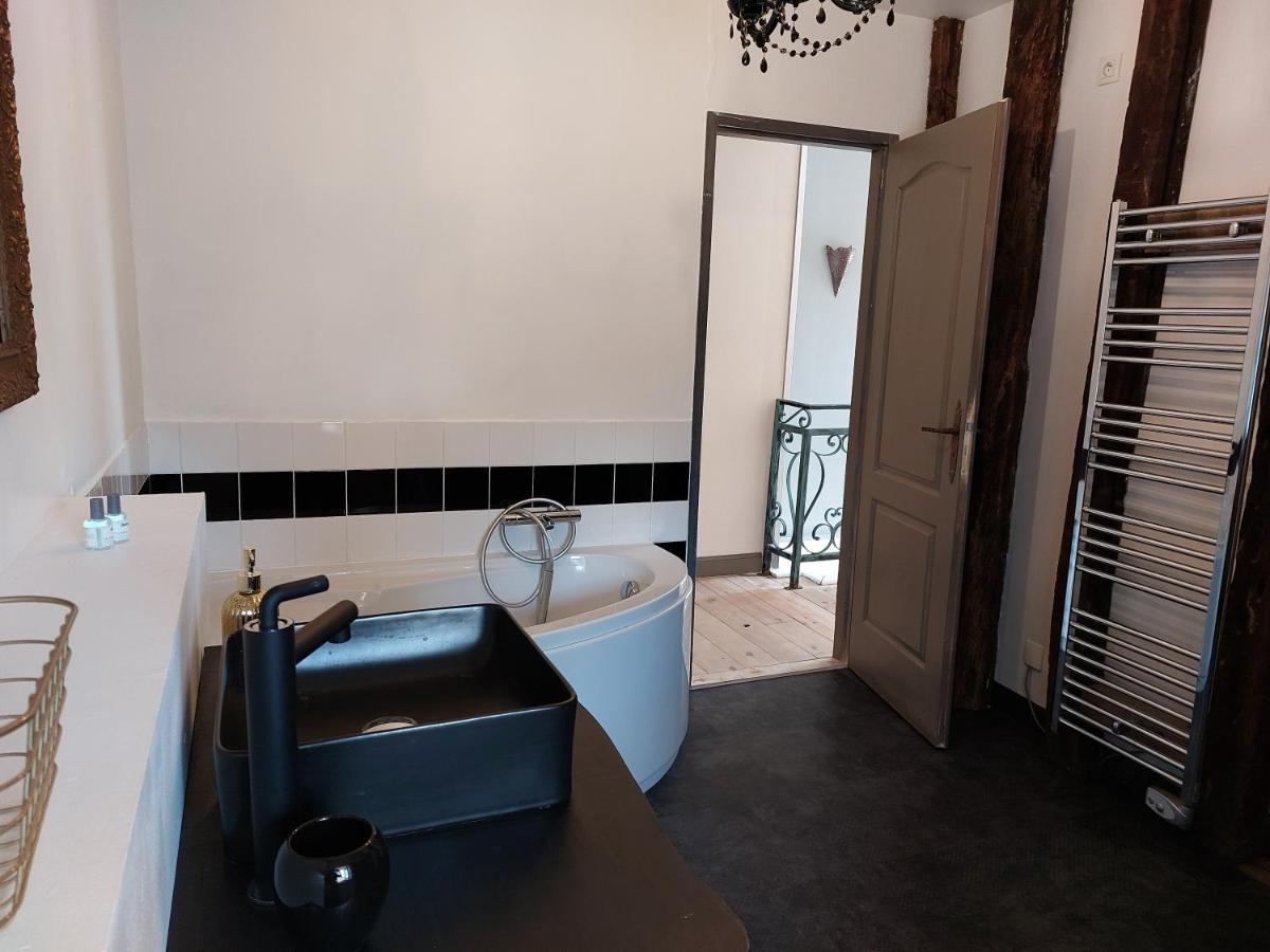 L'Appartement De La Maison Bleue Villeréal Zewnętrze zdjęcie